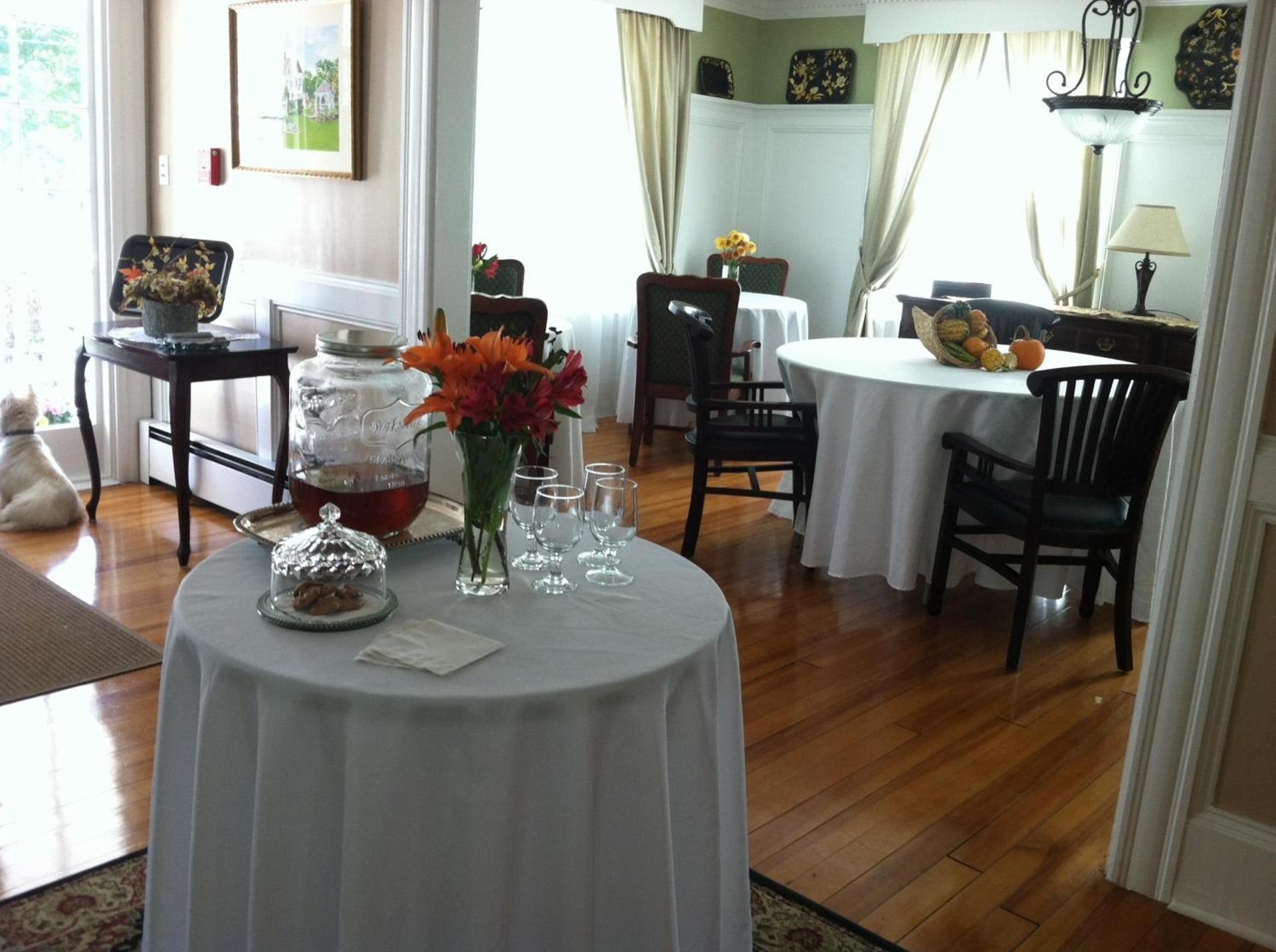 Victoria Inn photo 56