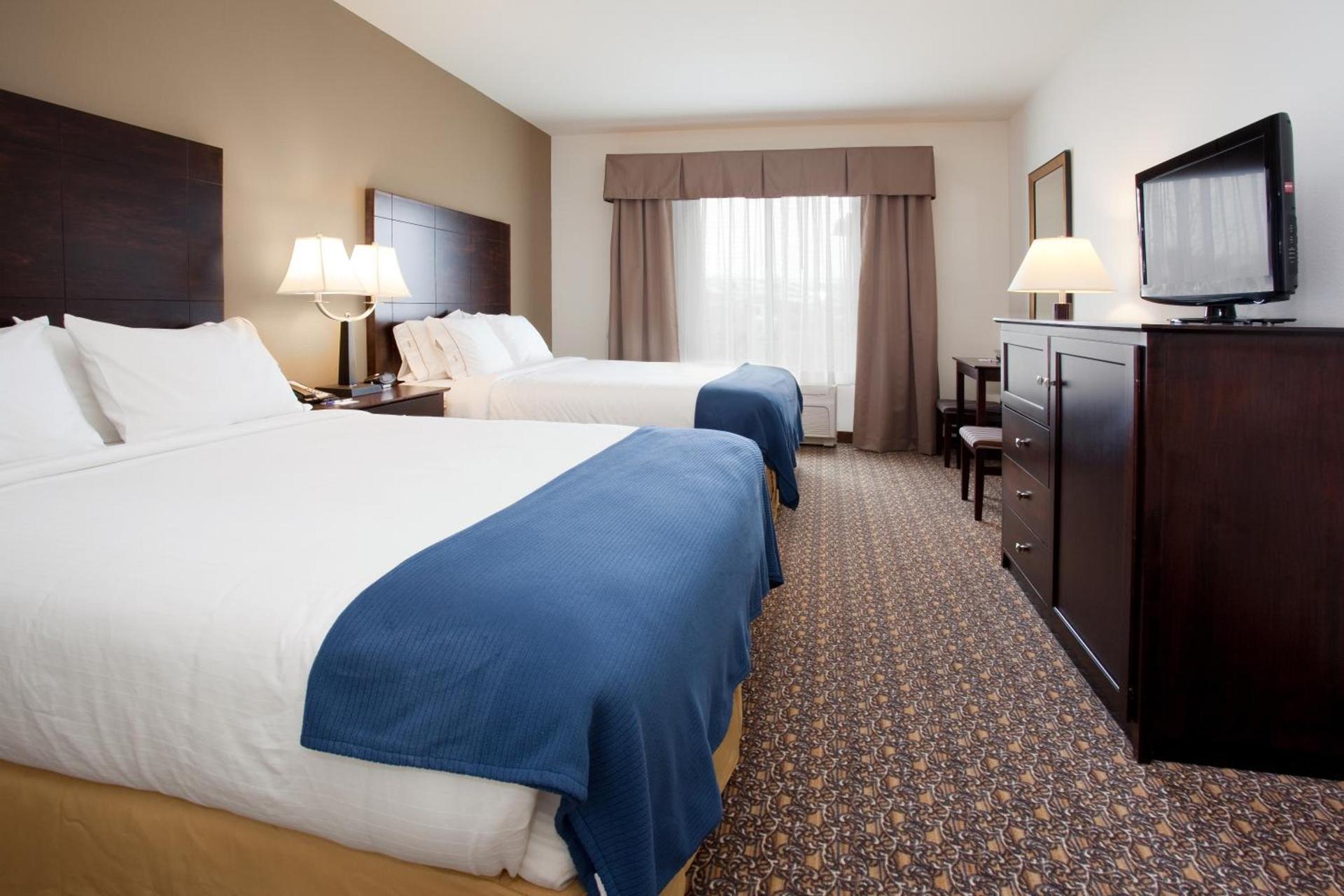 Holiday Inn Express Hotel & Suites Lander by IHG photo 4