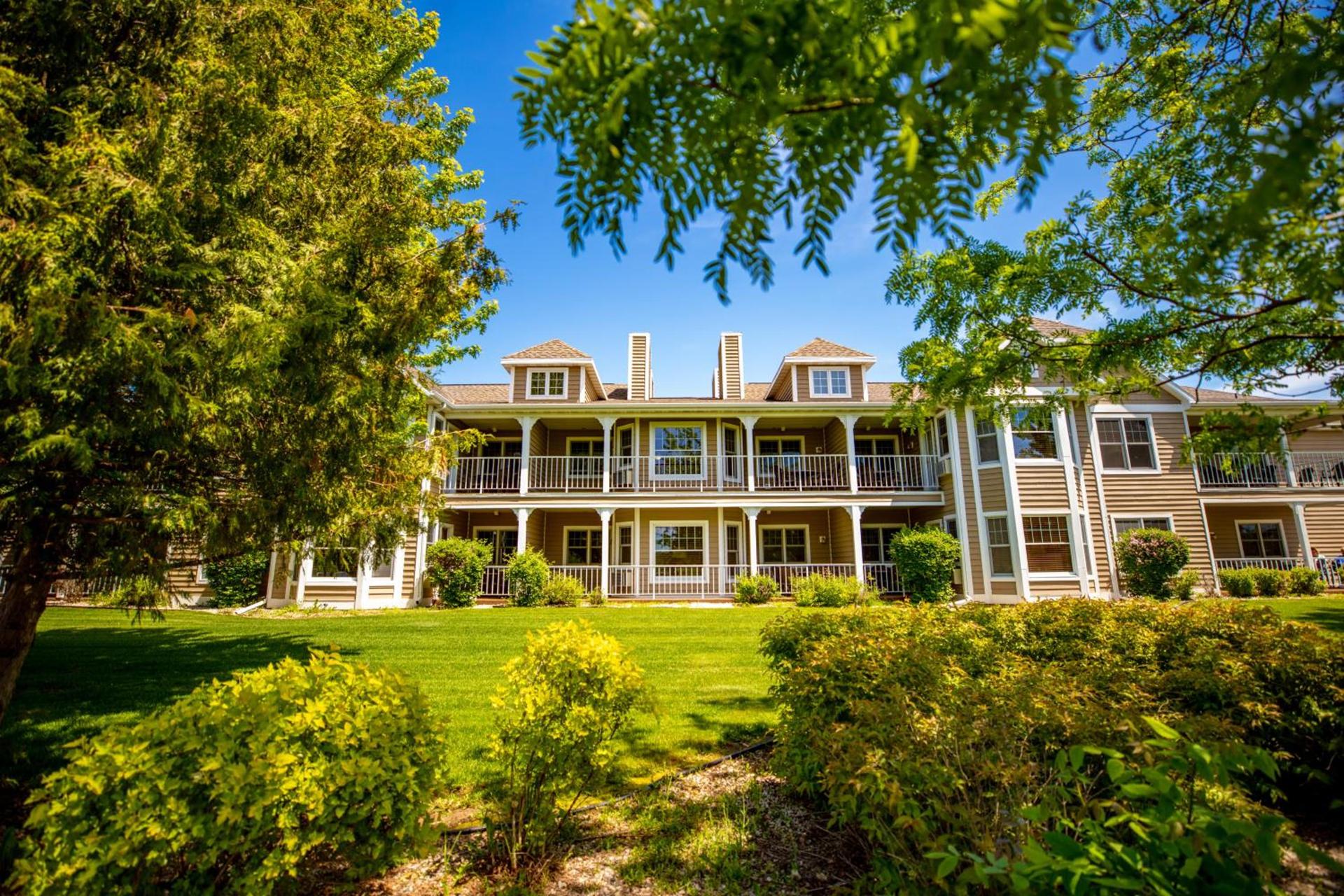 Newport Resort photo 9