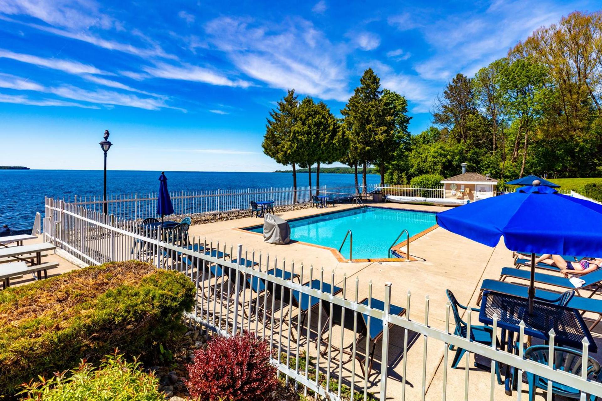 Westwood Shores Waterfront Resort photo 12
