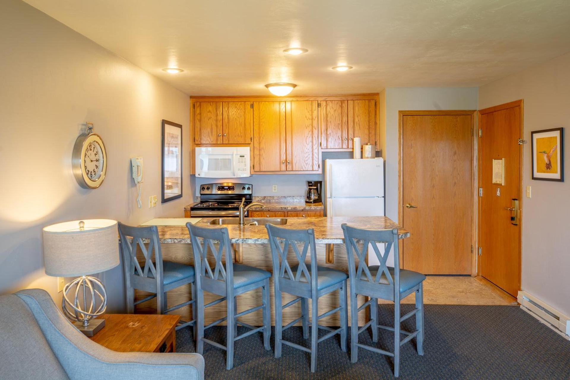 Westwood Shores Waterfront Resort photo 7