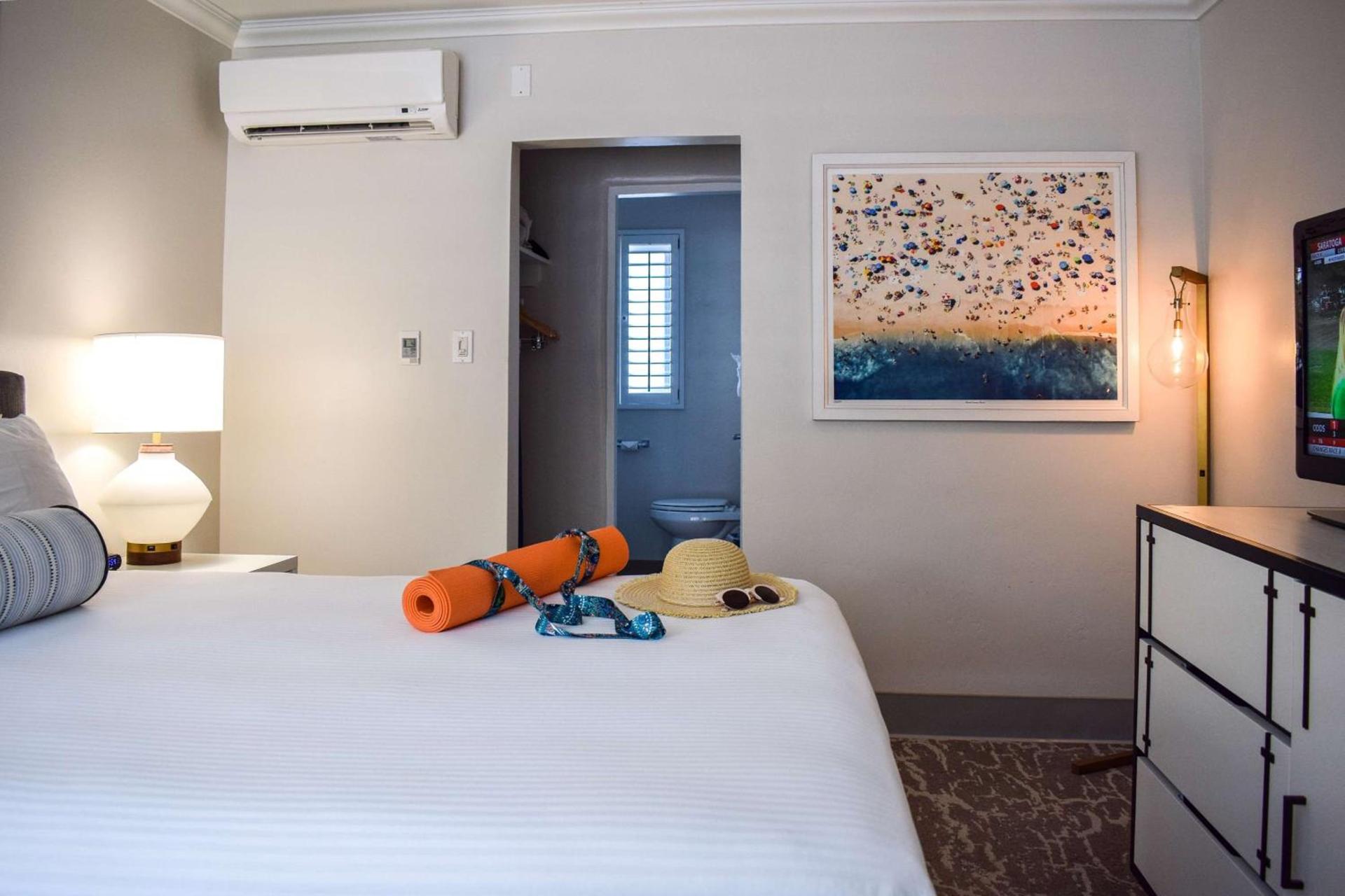 Beachside Inn photo 95