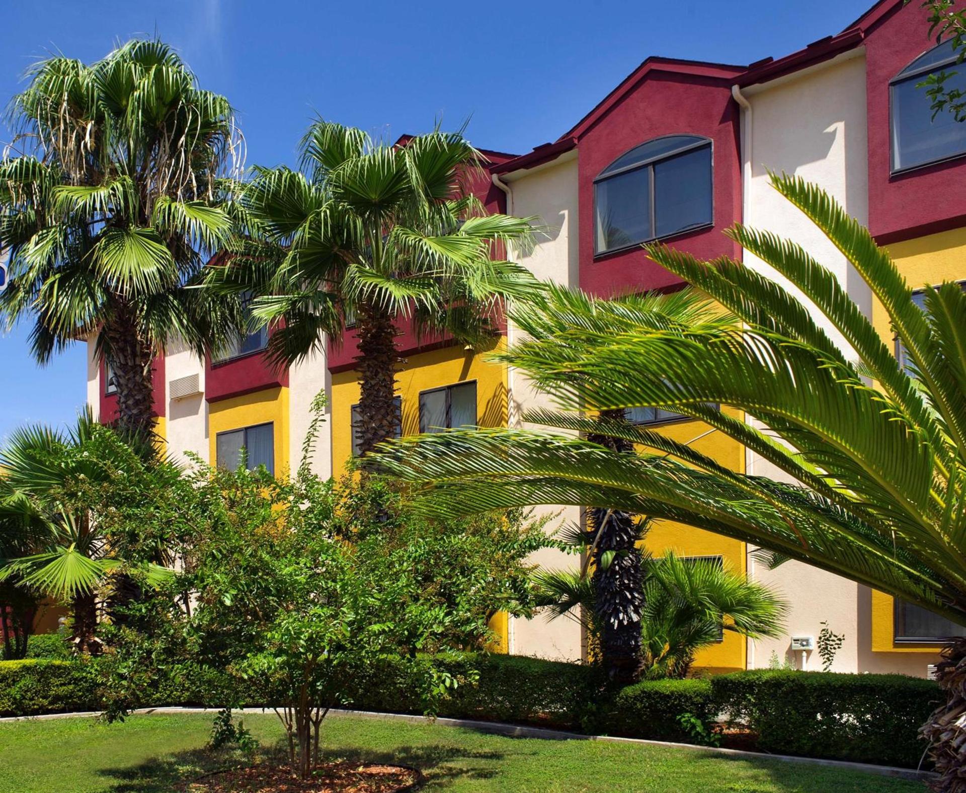 Best Western Alamo Suites photo 1