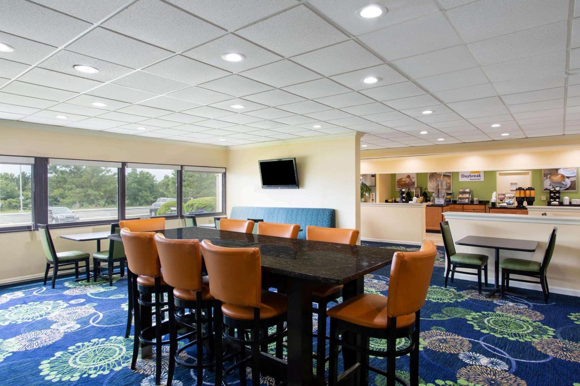 Days Inn by Wyndham Absecon Atlantic City Area photo 49