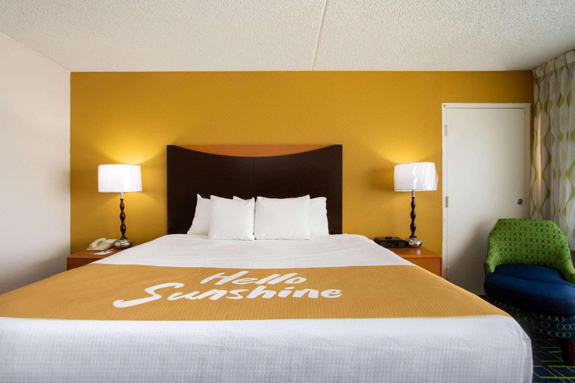 Days Inn by Wyndham Absecon Atlantic City Area photo 46