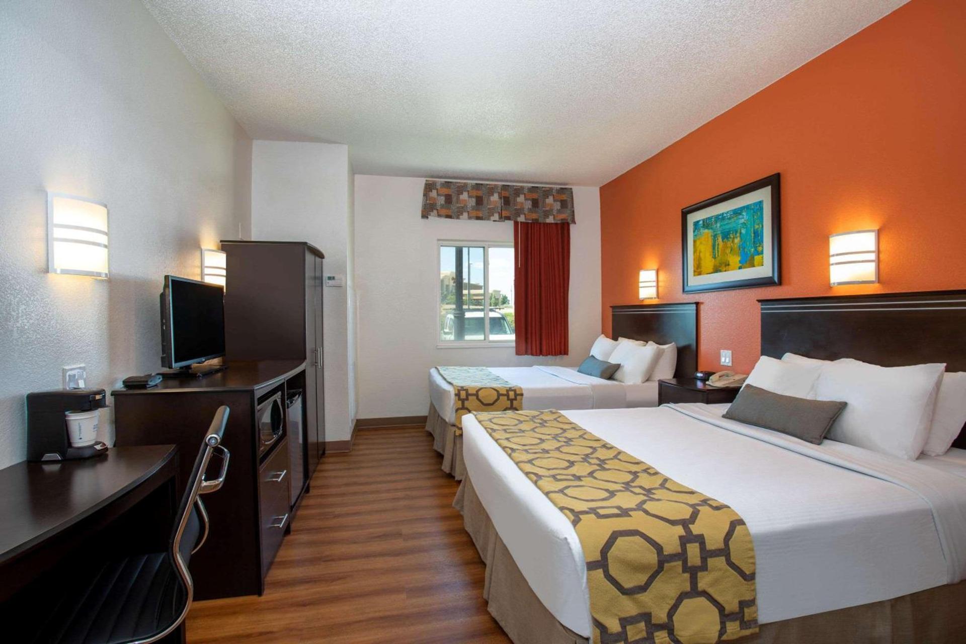 Baymont by Wyndham Sheridan photo 16