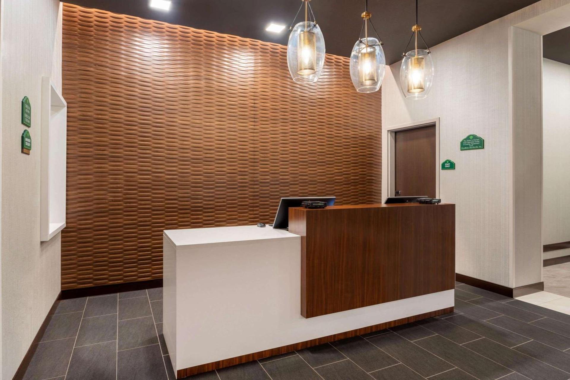 Wingate by Wyndham Angola photo 8