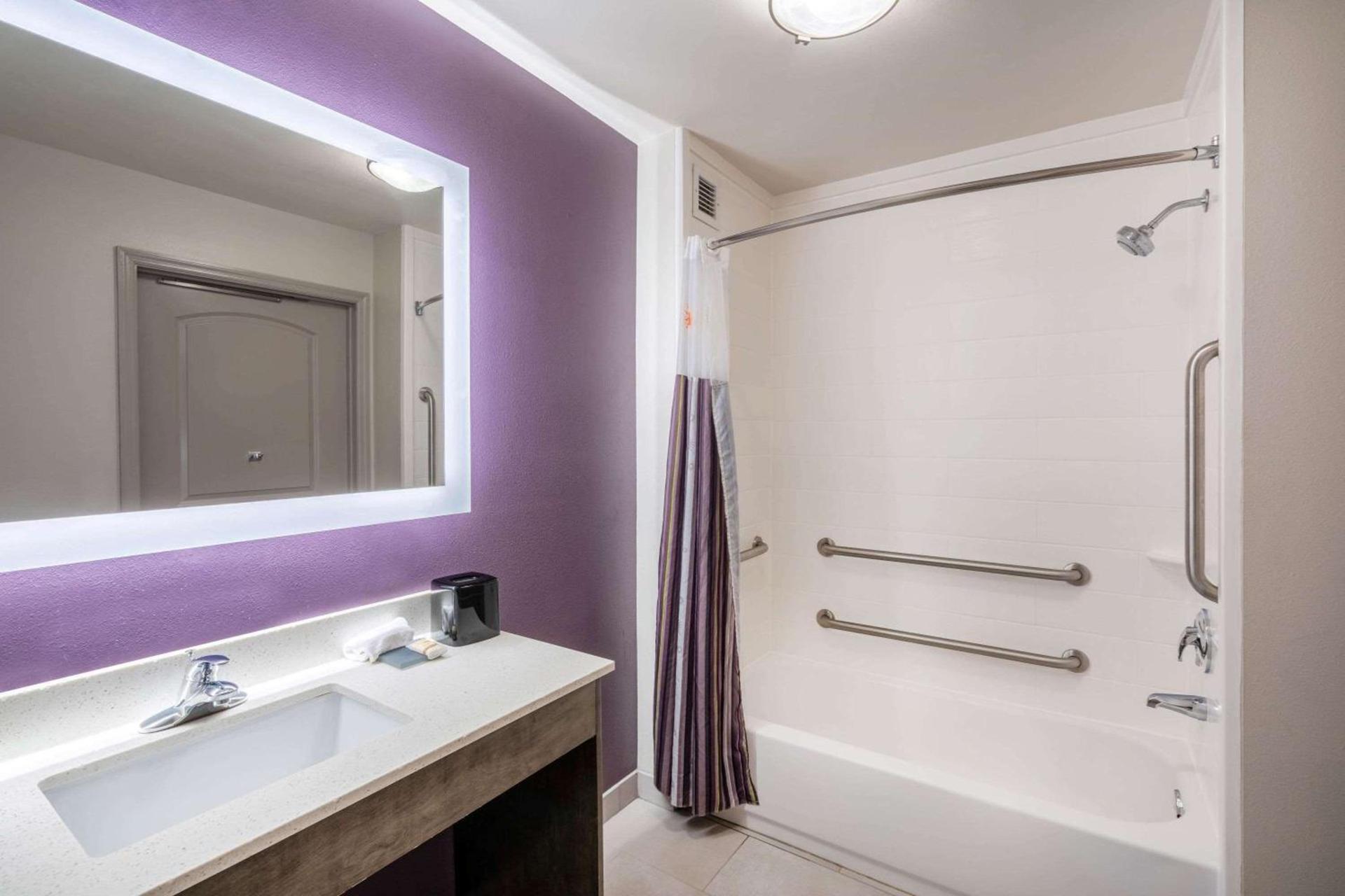 La Quinta by Wyndham Chattanooga - Lookout Mtn photo 41