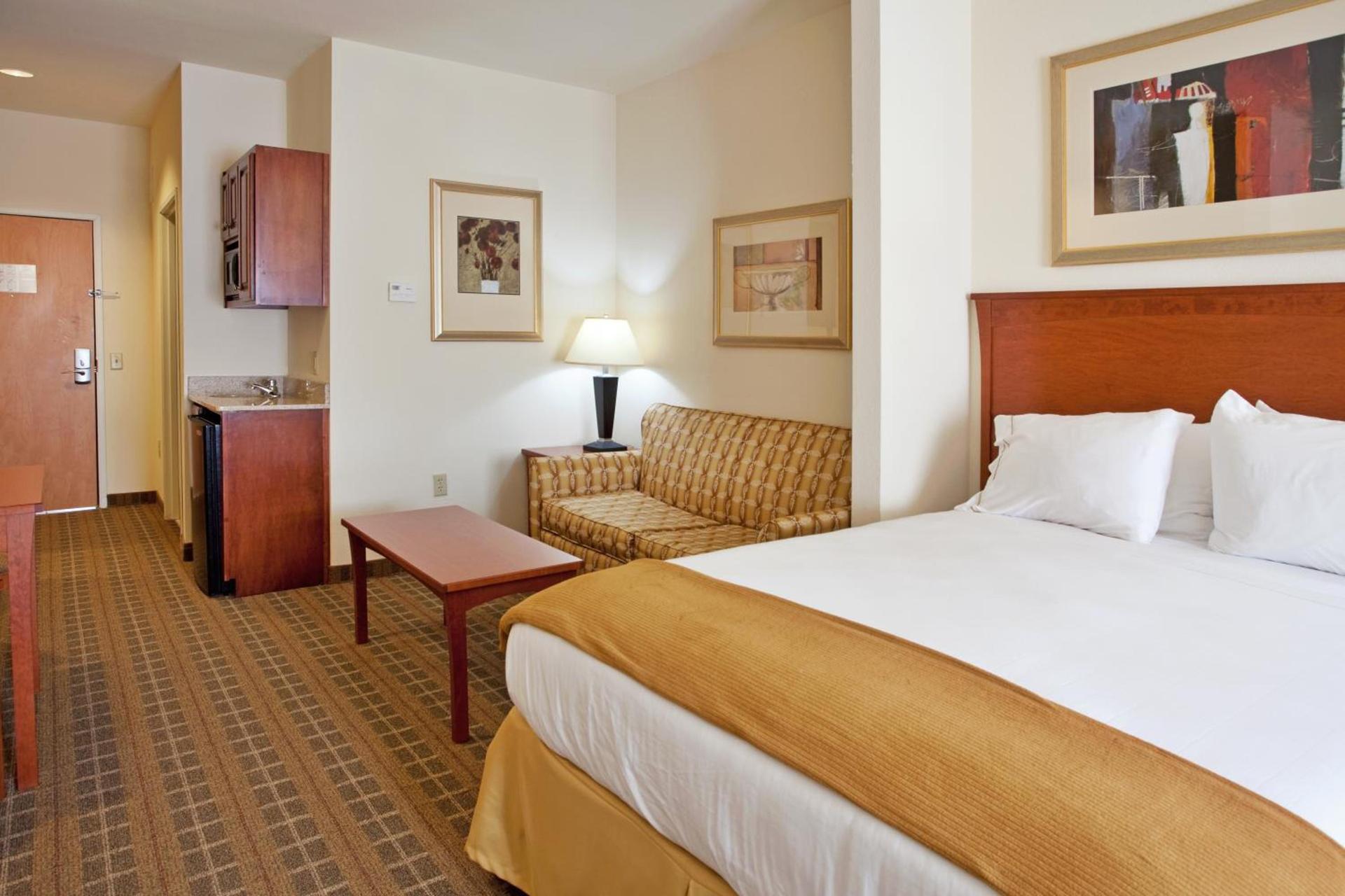 Holiday Inn Express & Suites - Hardeeville-Hilton Head by IHG photo 11