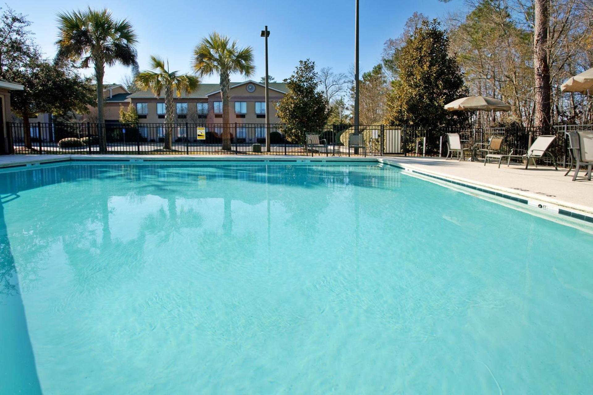 Moncks Corner Inn photo 2