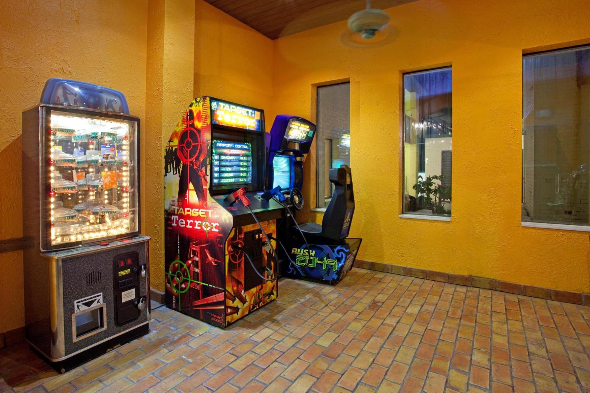 Ramada by Wyndham Indiana photo 6