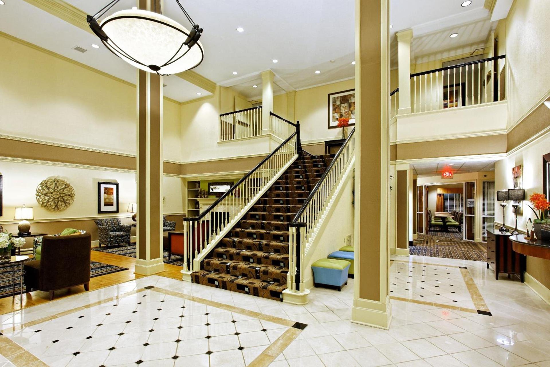 Garner Hotel Evansville East by IHG photo 18