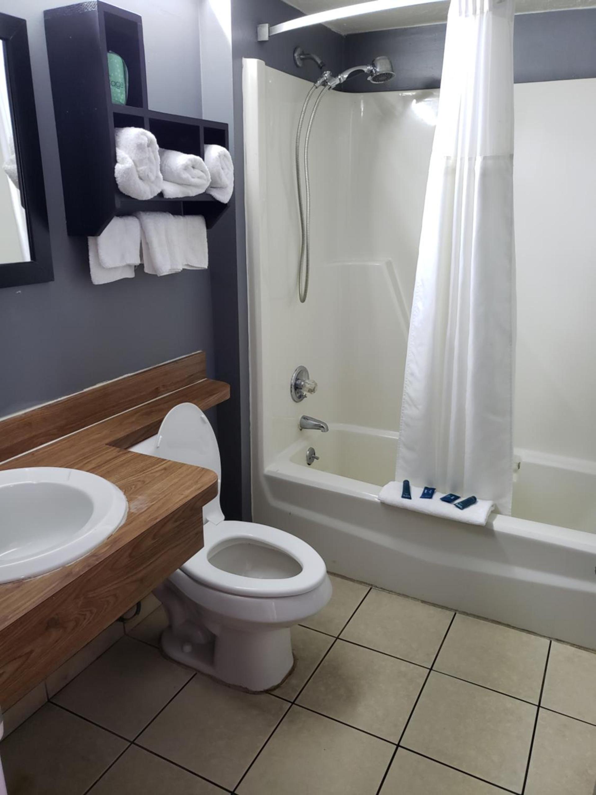 Topaz Motel - Flagler Beach photo 9