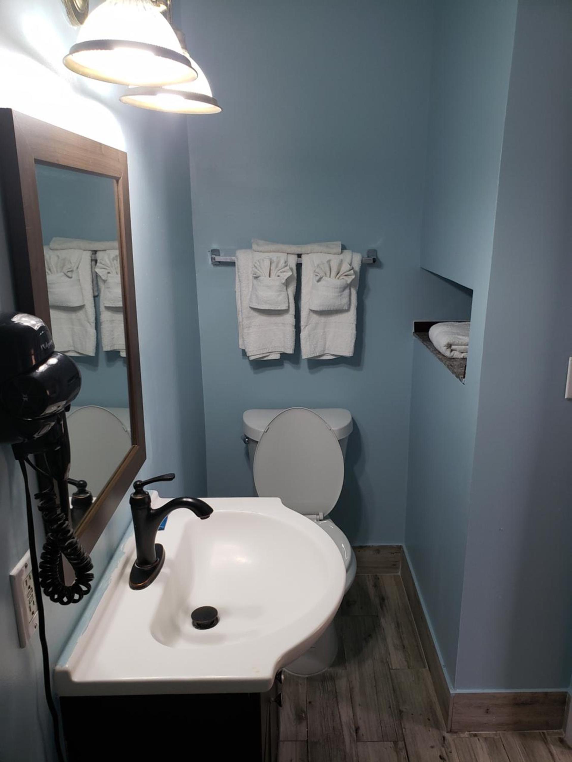 Topaz Motel - Flagler Beach photo 85