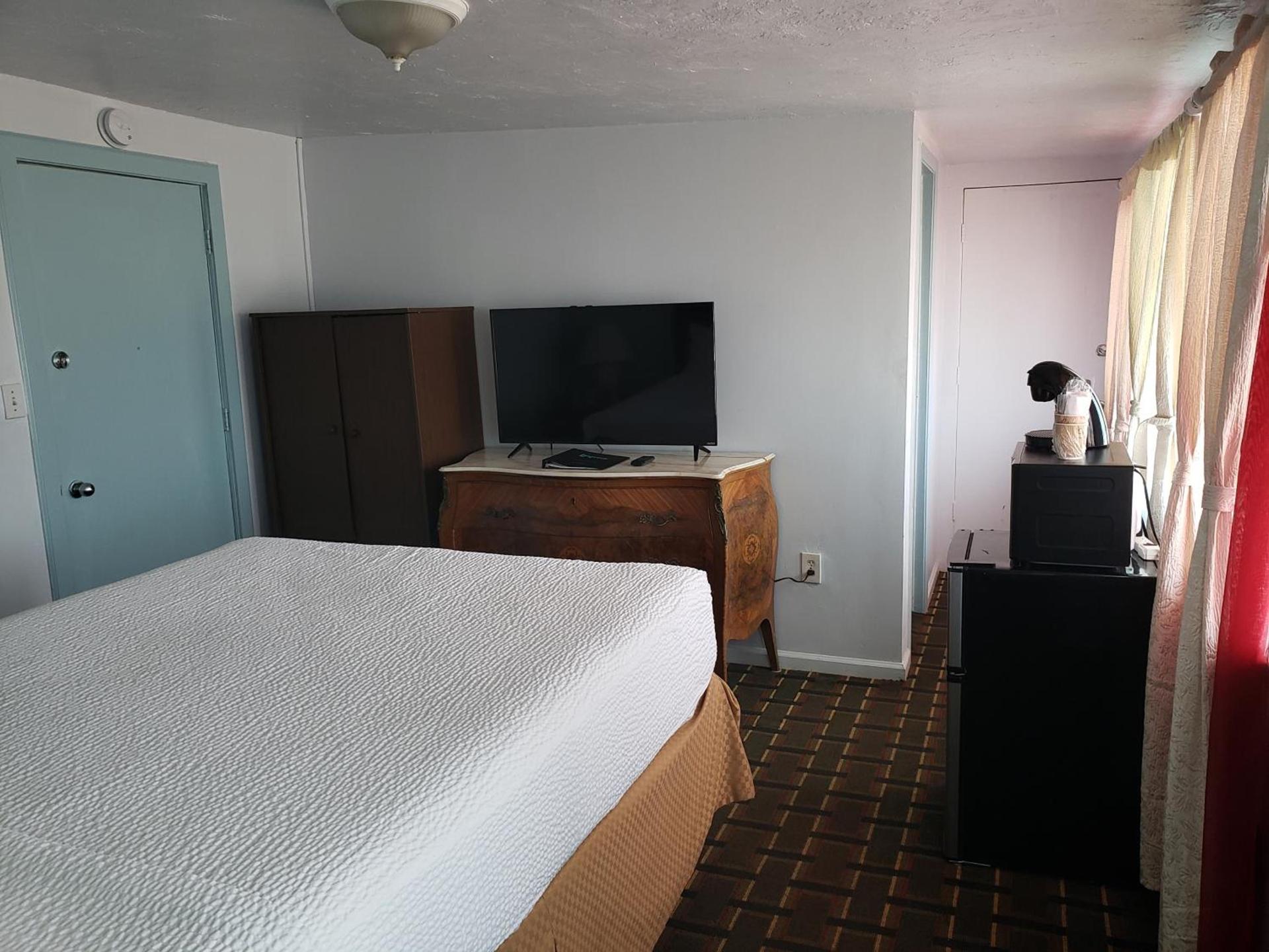 Topaz Motel - Flagler Beach photo 53