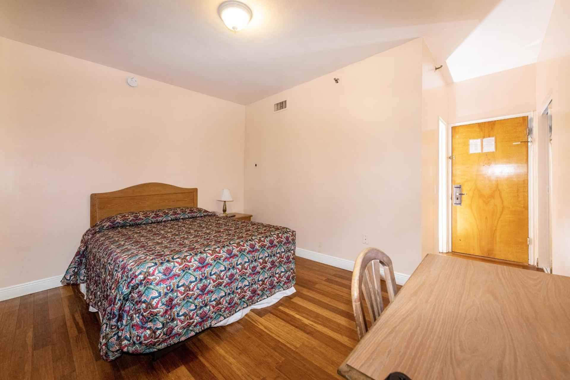 Ocean Beach Suites photo 16