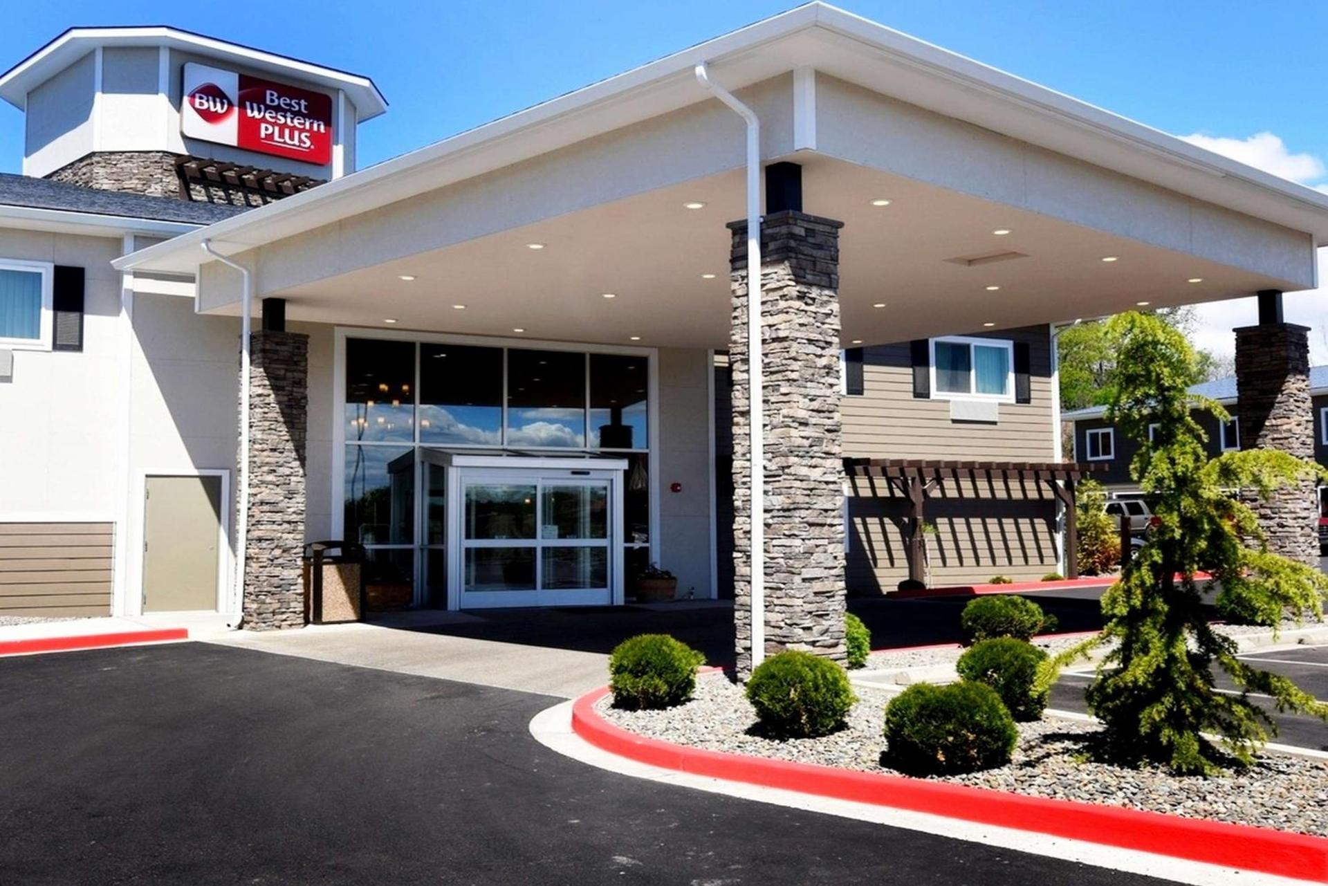 Best Western Plus Vintage Valley Inn photo 42