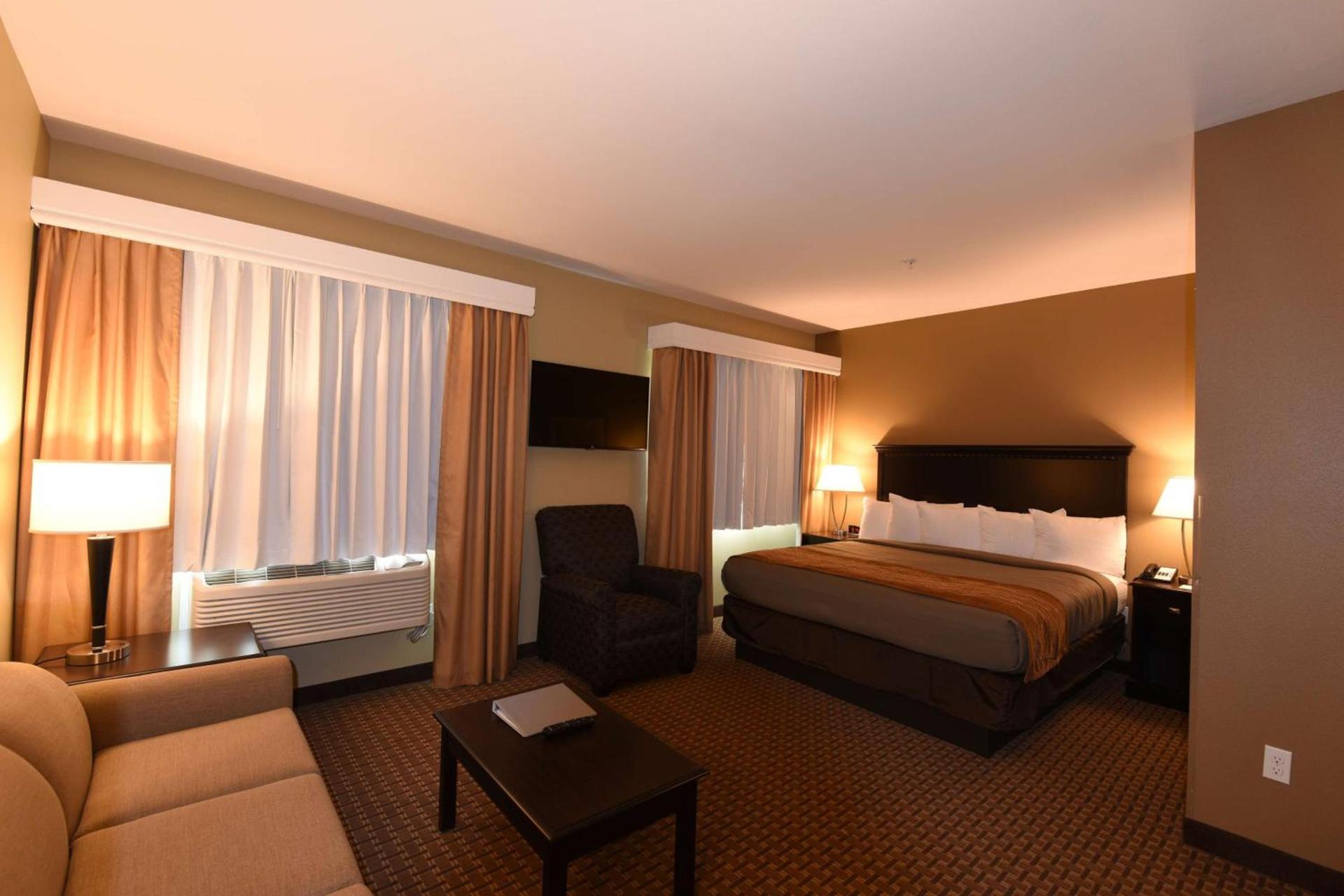 Best Western Plus Vintage Valley Inn photo 8