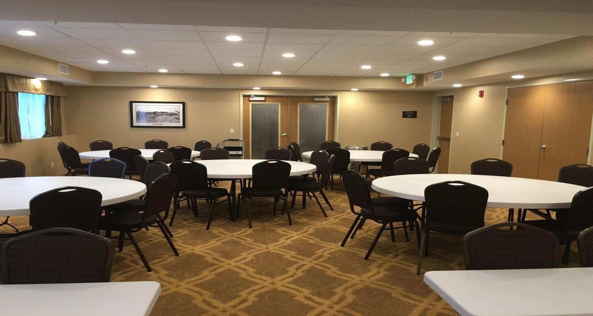 Best Western Plus Vintage Valley Inn photo 31