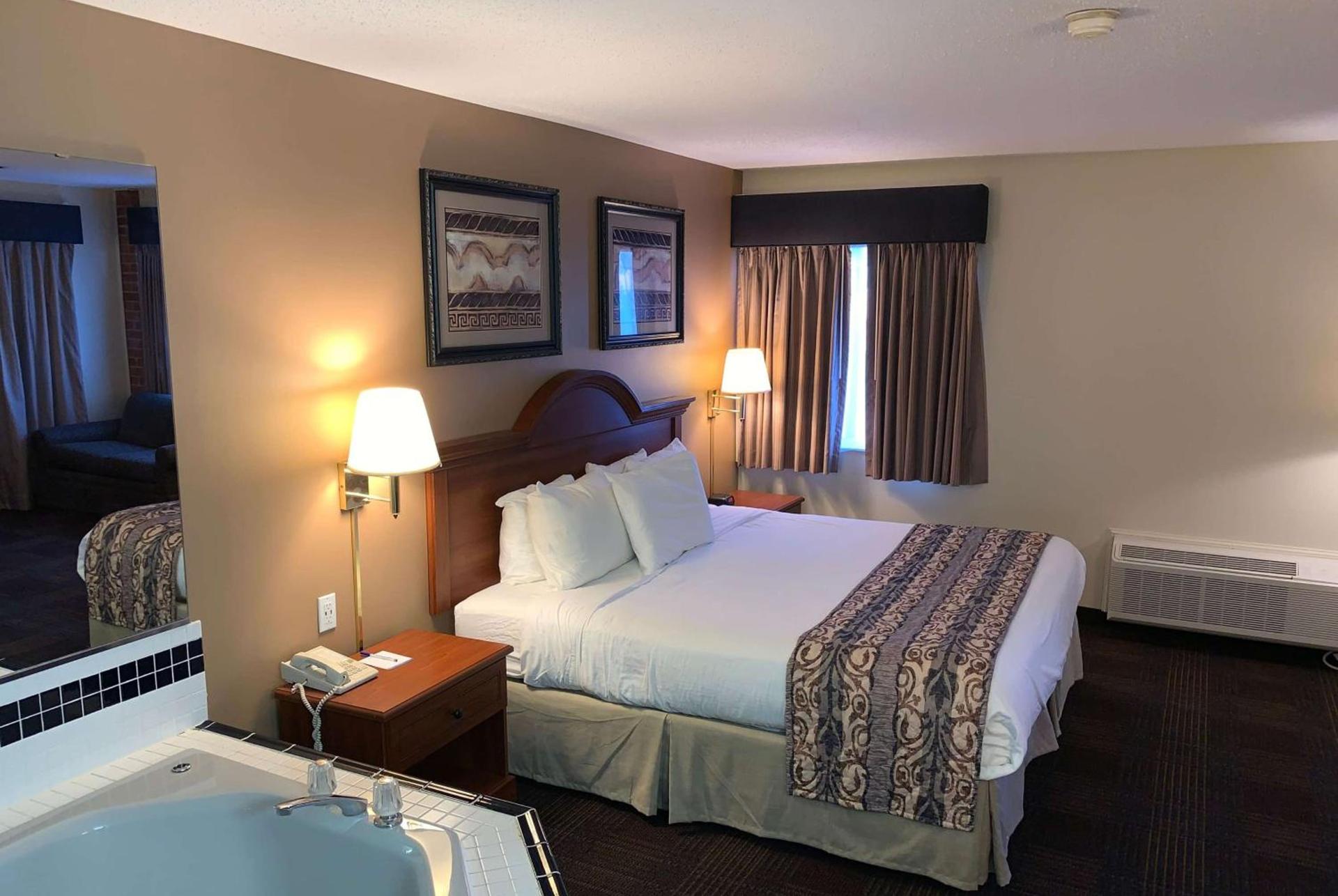 Baymont by Wyndham LeMars photo 16