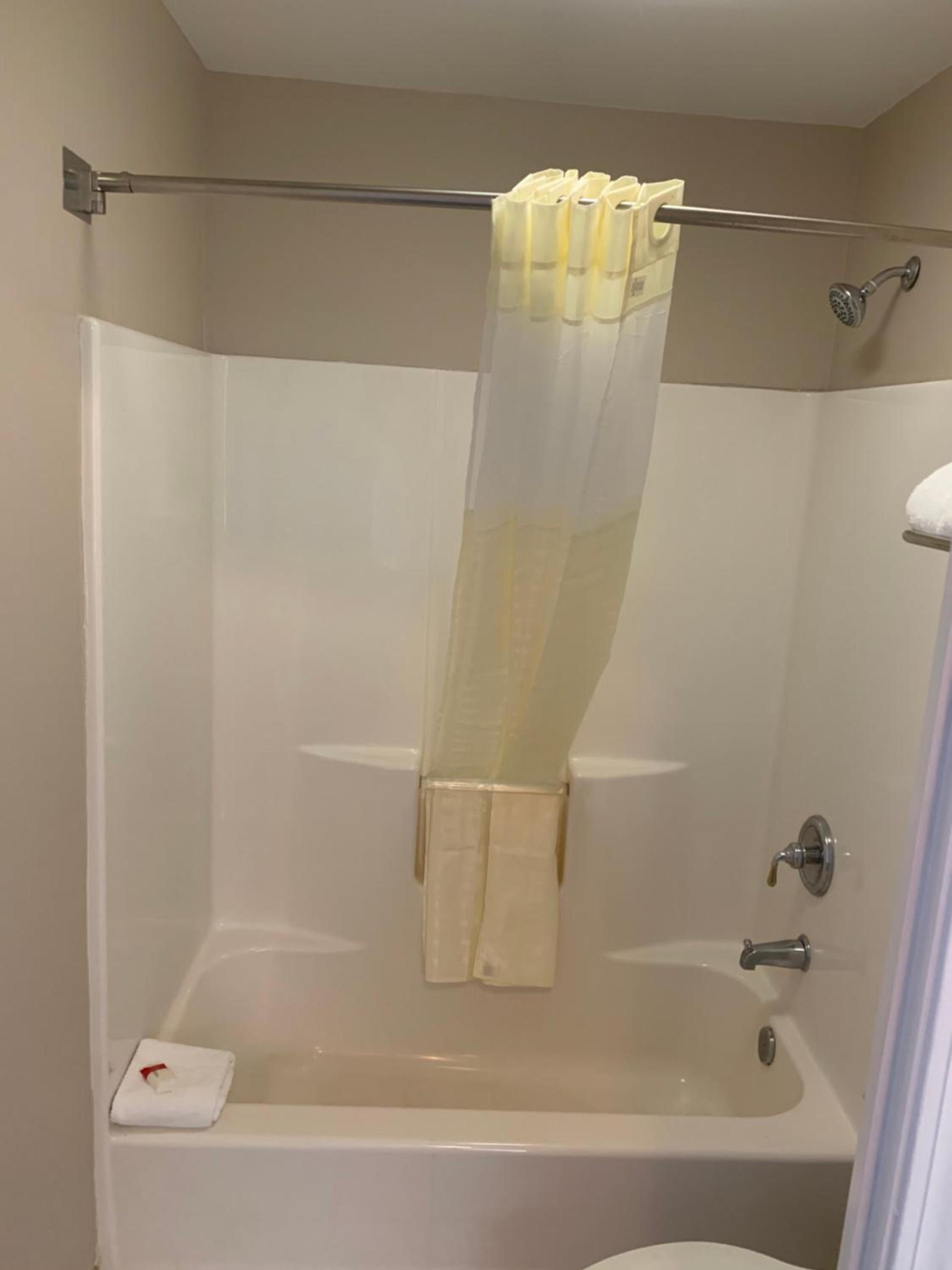 Quality Inn Ormond Beach - Daytona photo 9