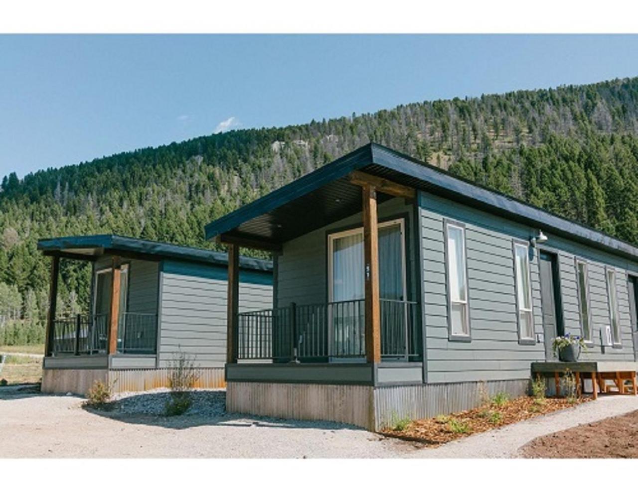 Terra Nova Cabins photo 6