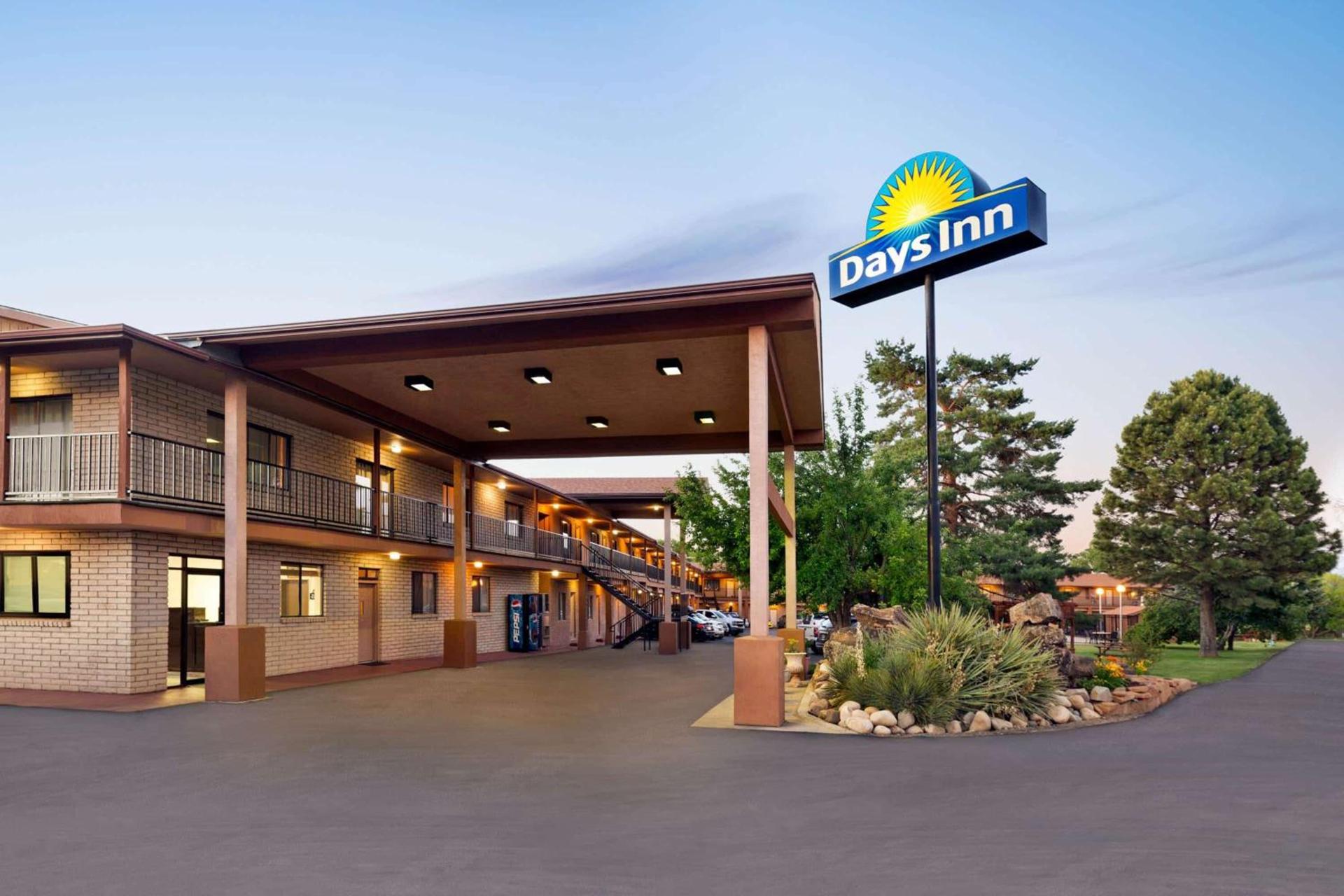Days Inn by Wyndham Cortez photo 33