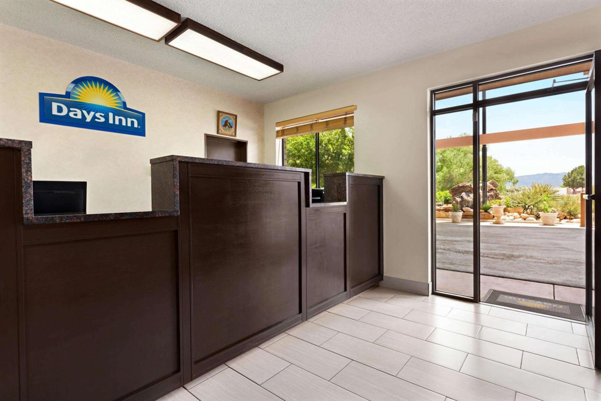 Days Inn by Wyndham Cortez photo 39