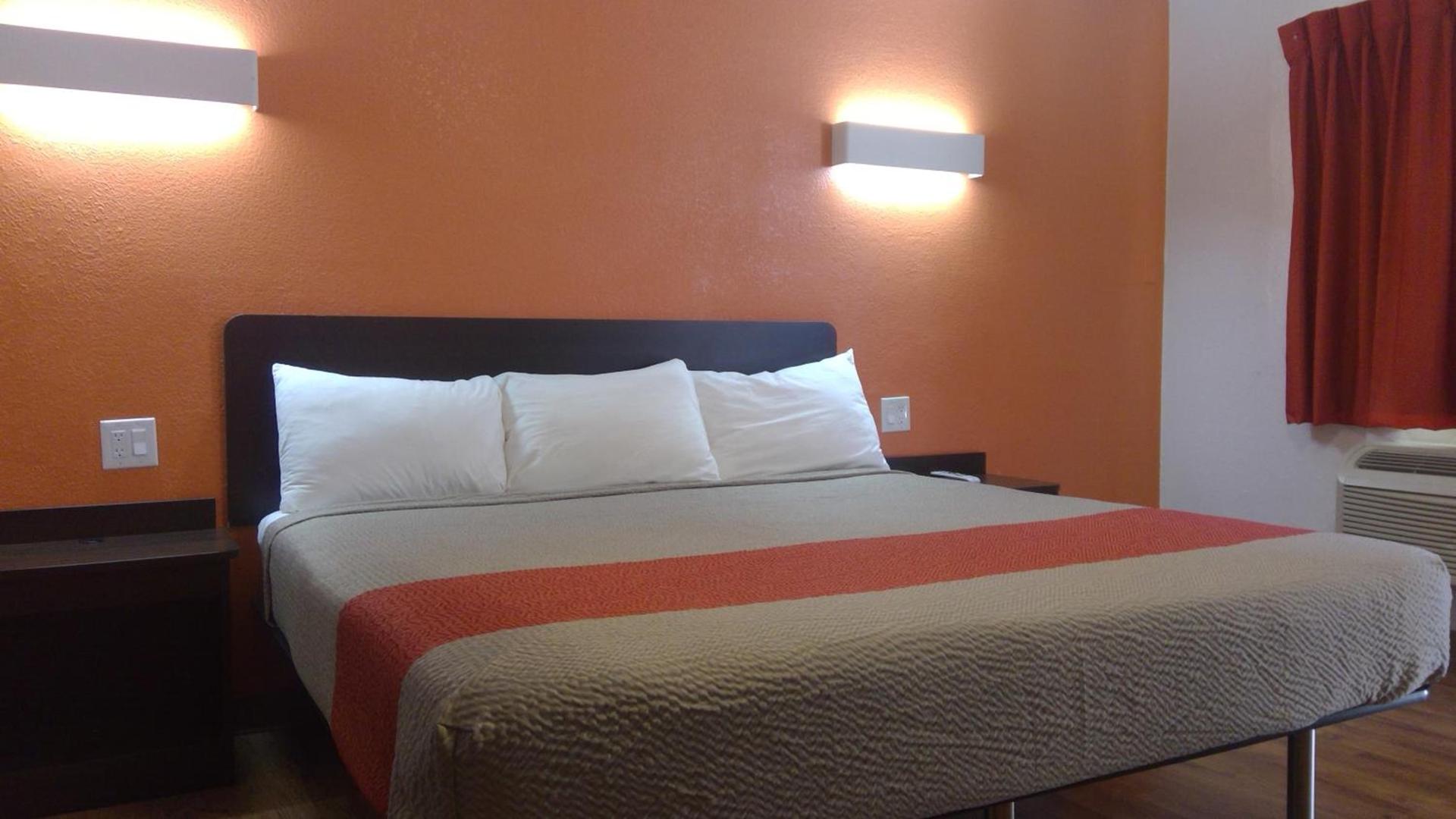 Motel 6-Clovis, NM photo 26