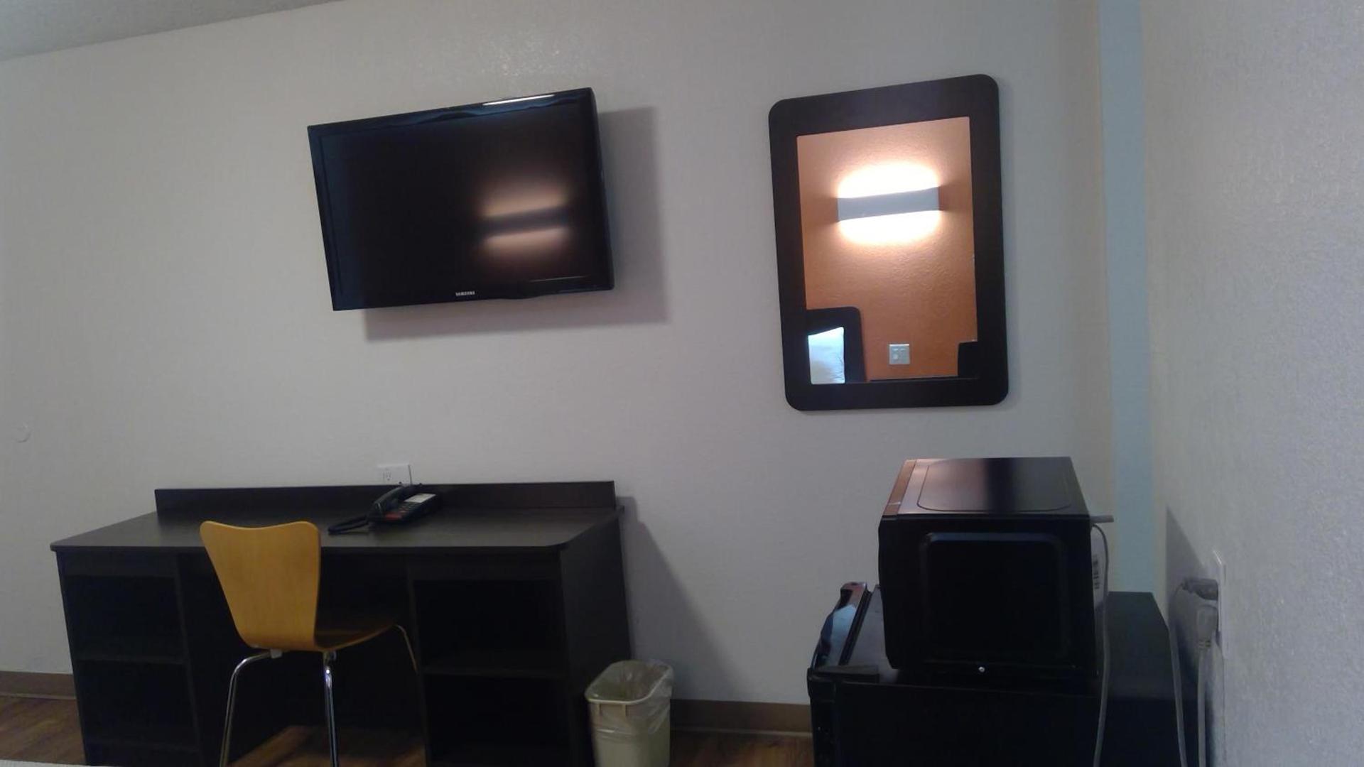 Motel 6-Clovis, NM photo 29