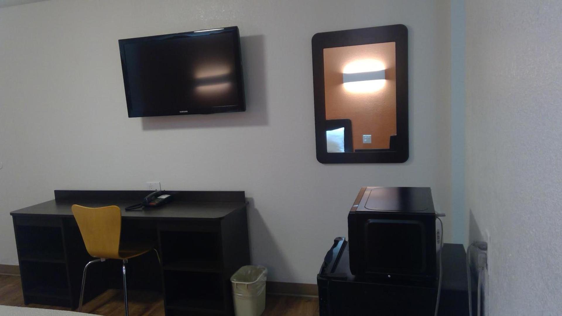 Motel 6-Clovis, NM photo 31