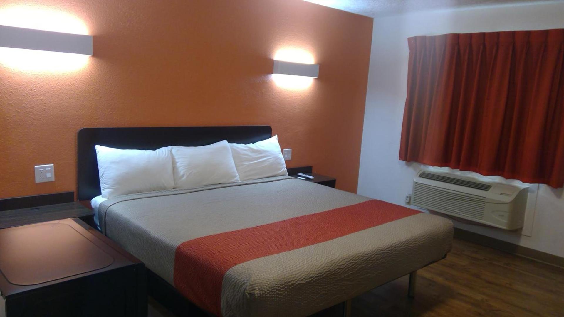 Motel 6-Clovis, NM photo 32