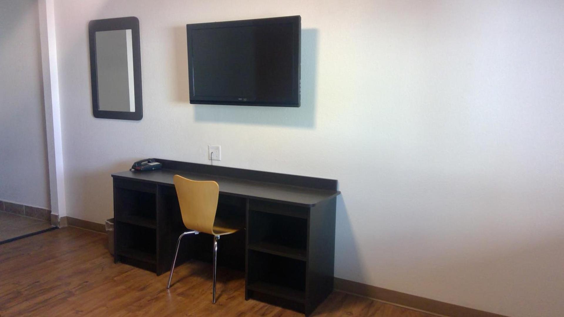 Motel 6-Clovis, NM photo 41