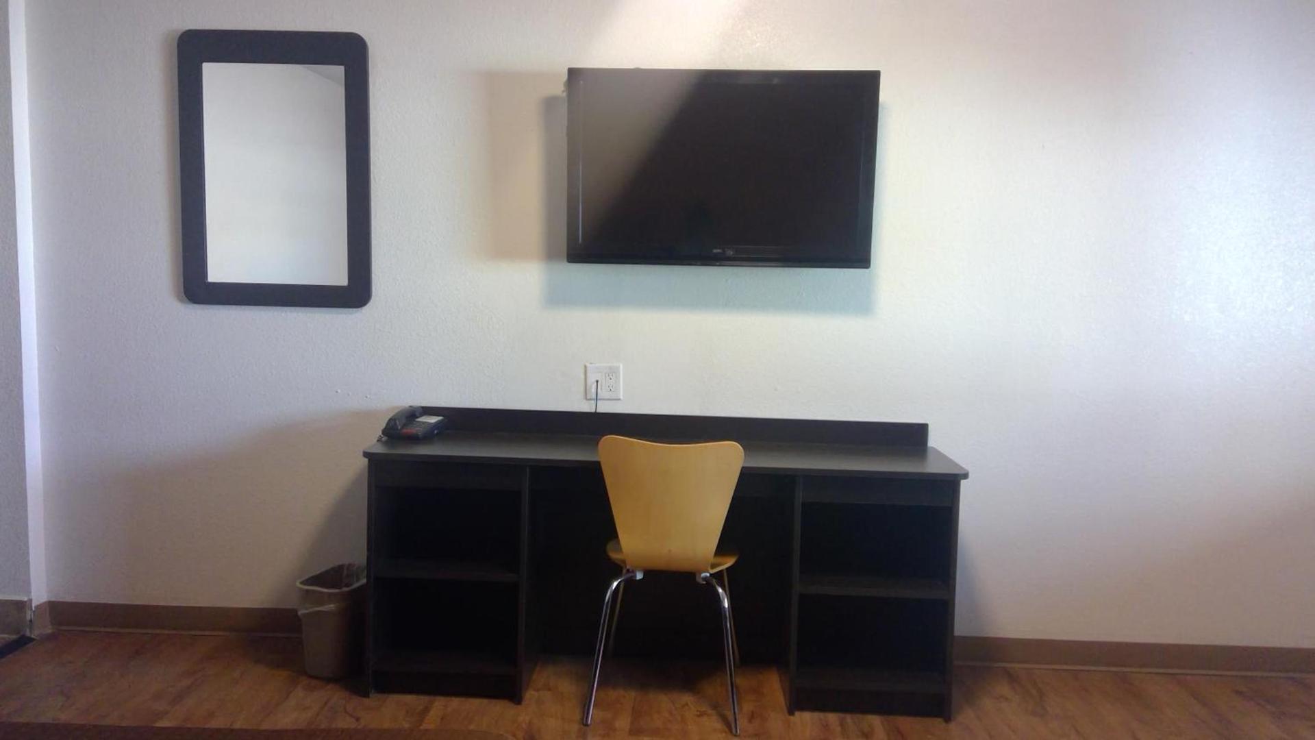 Motel 6-Clovis, NM photo 42