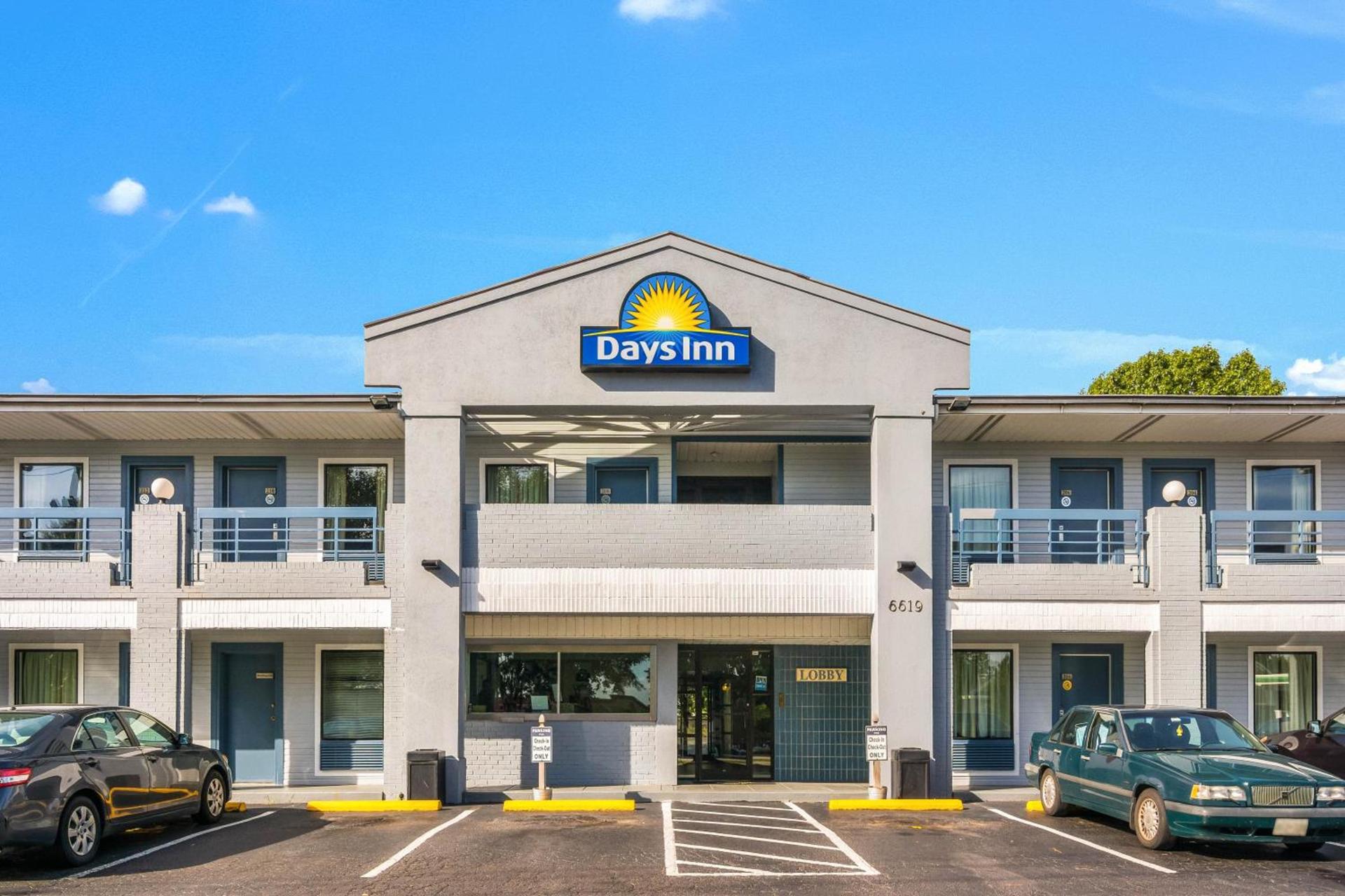 Days Inn by Wyndham Raleigh Glenwood-Crabtree photo 31