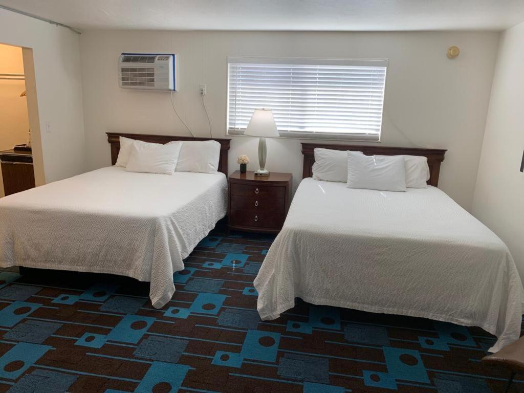 The Sands Motel photo 33