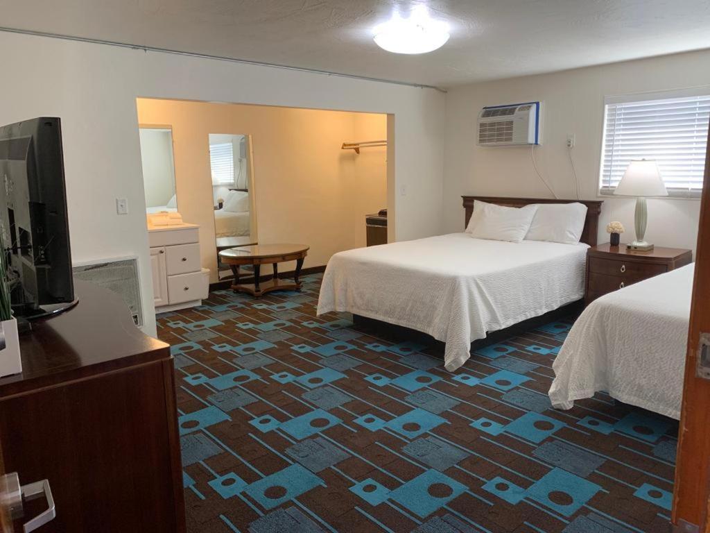The Sands Motel photo 24