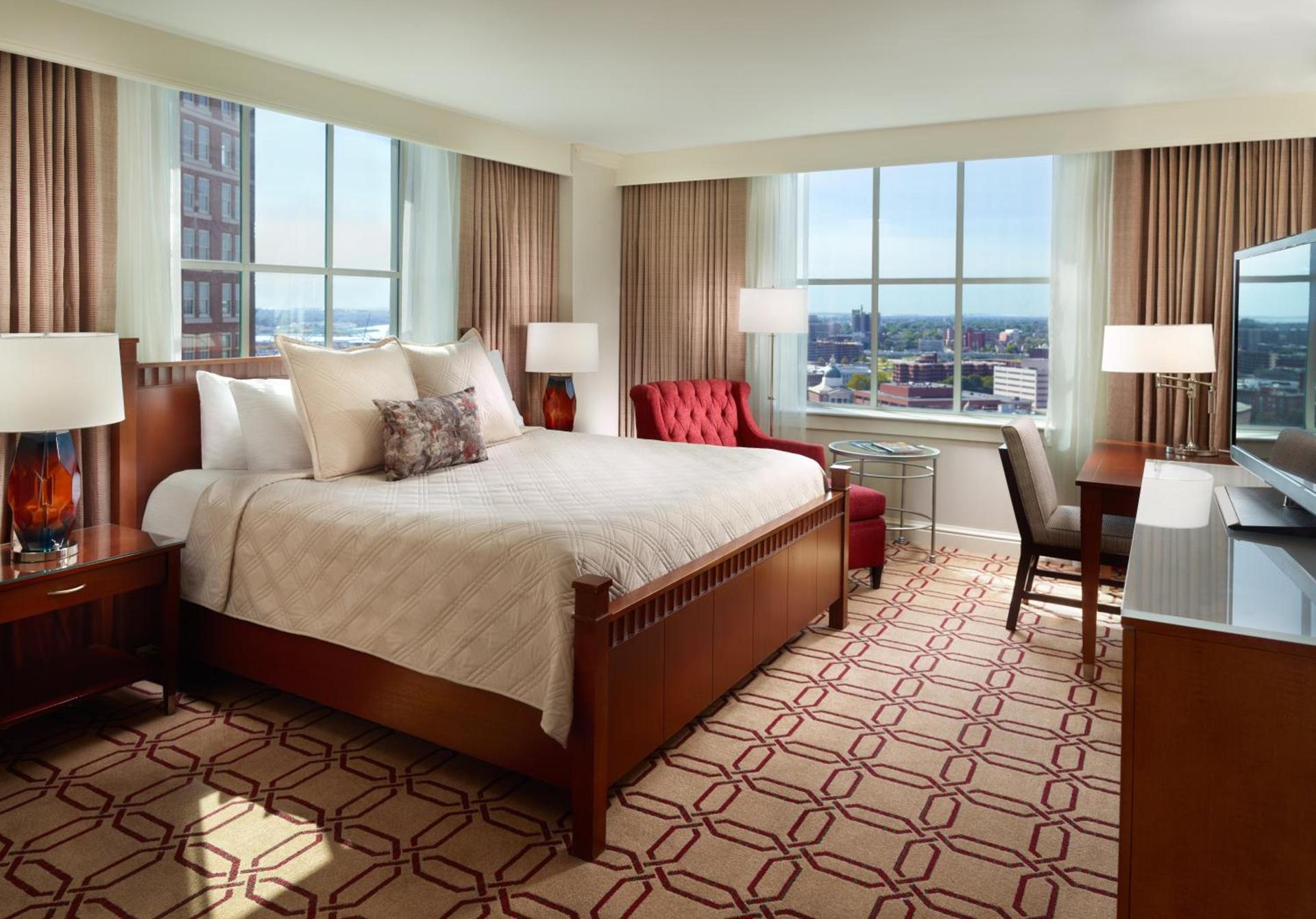Omni Providence photo 31