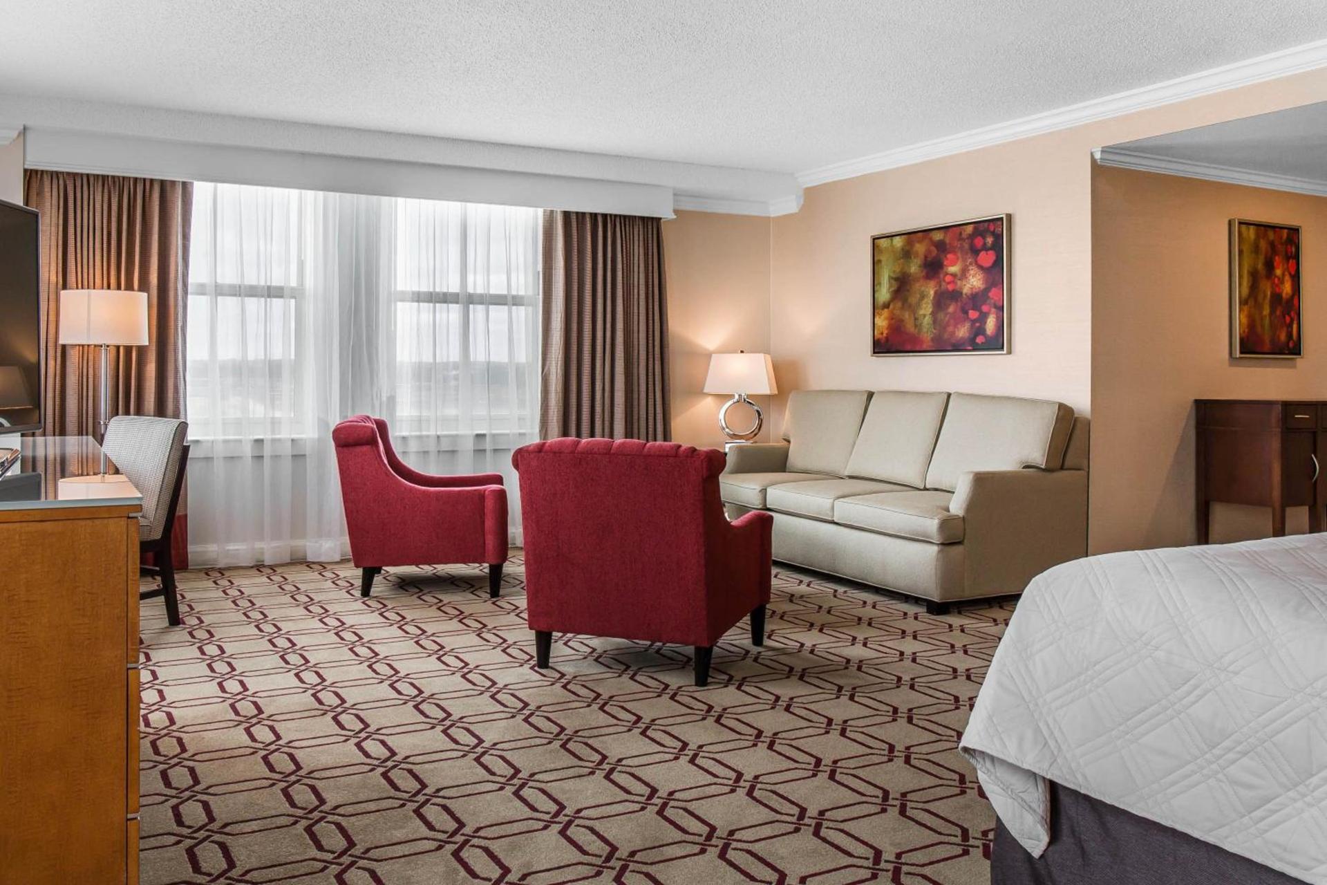 Omni Providence photo 18