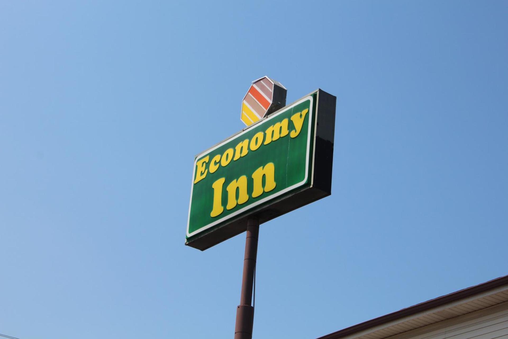 Economy Inn - Statesville photo 3