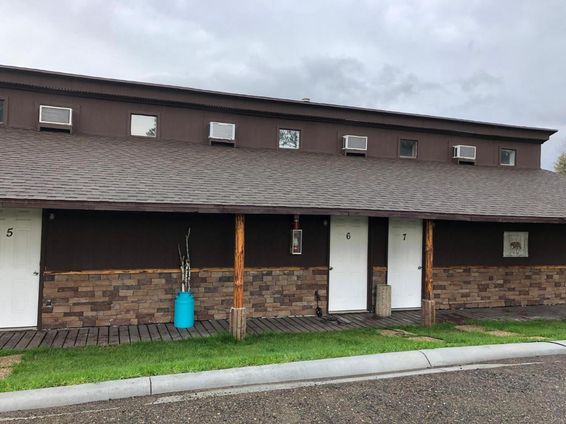Blue Moon Resort & Motel photo 70
