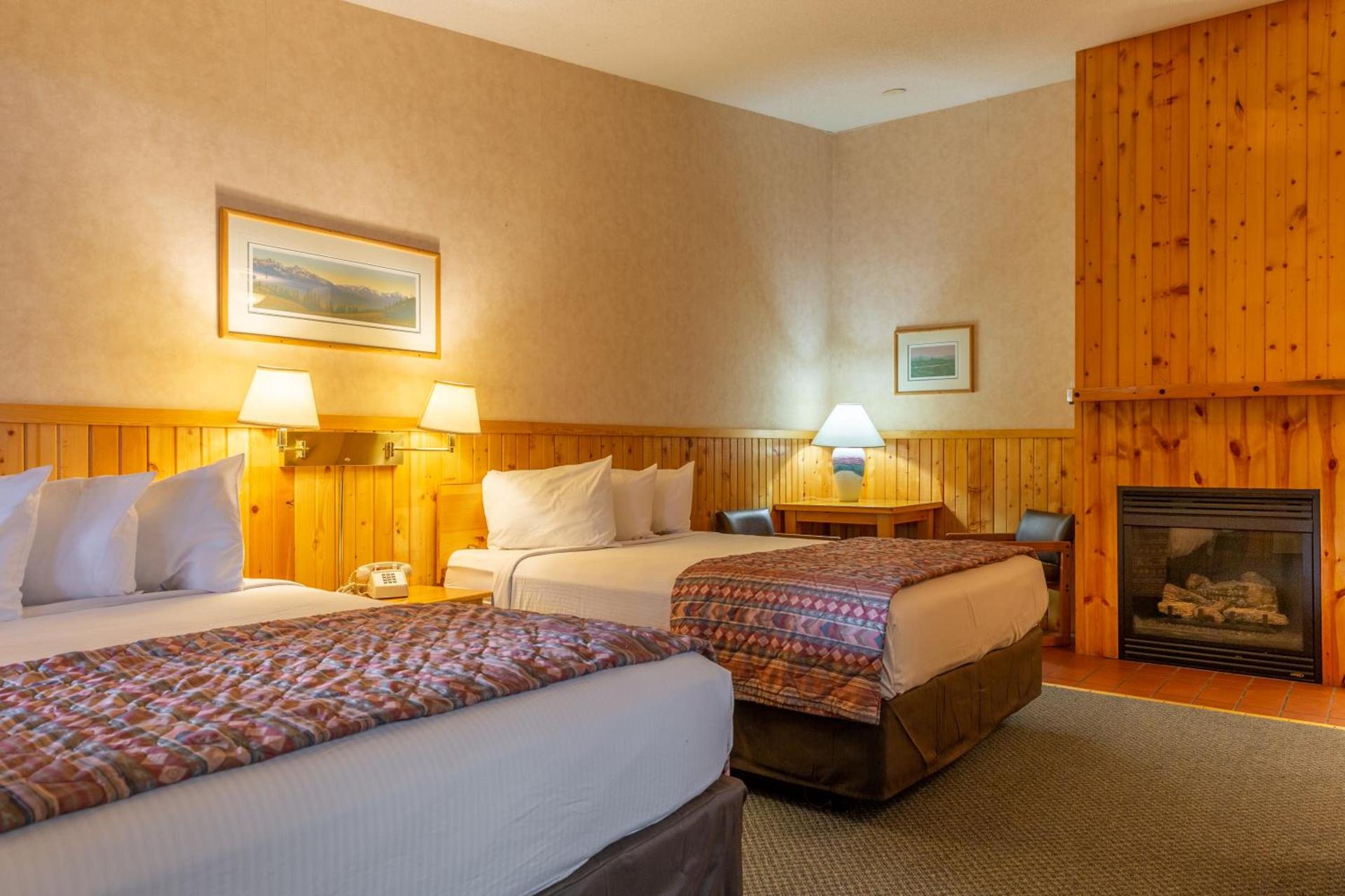 Lodge at Palmer Gulch photo 4