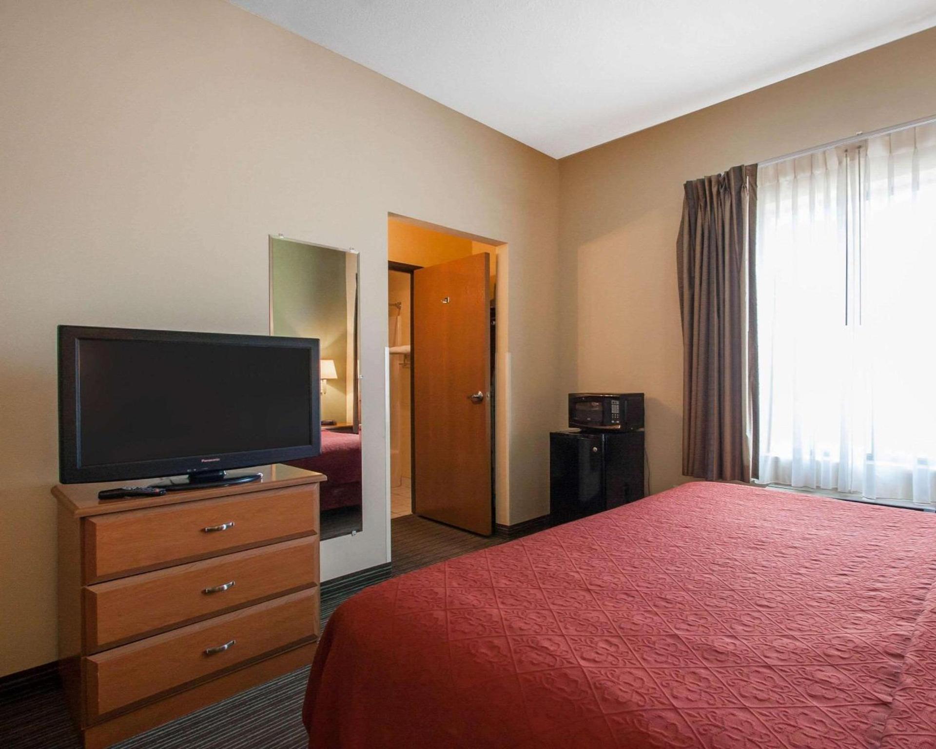 Quality Inn Joplin I-44 photo 28