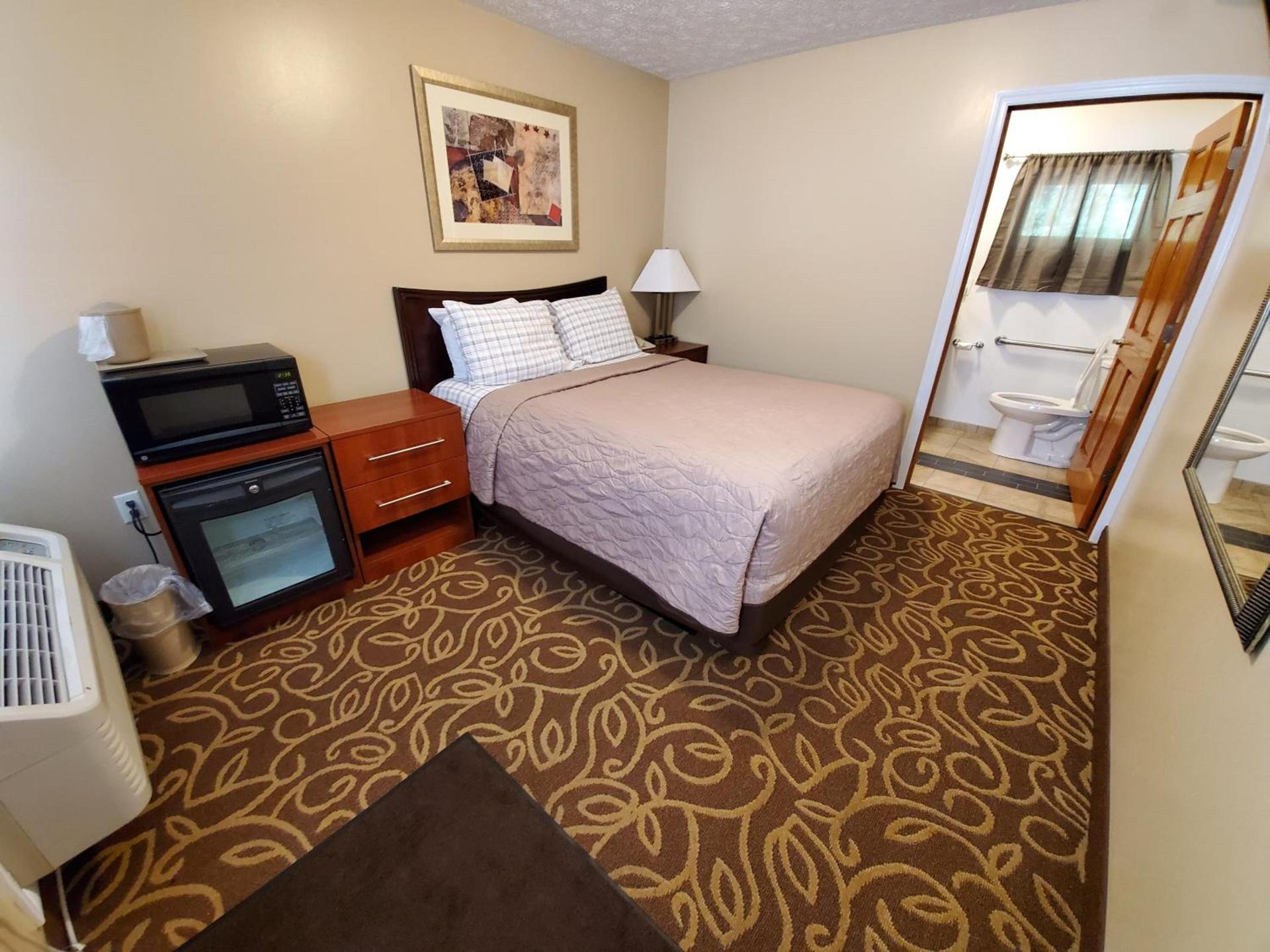 Jefferson Hills Motel photo 40