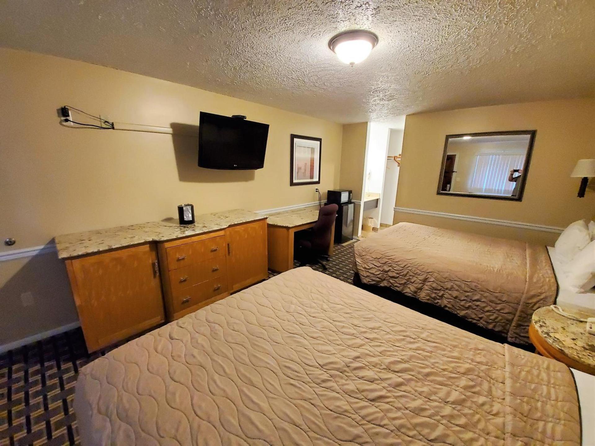 Jefferson Hills Motel photo 16