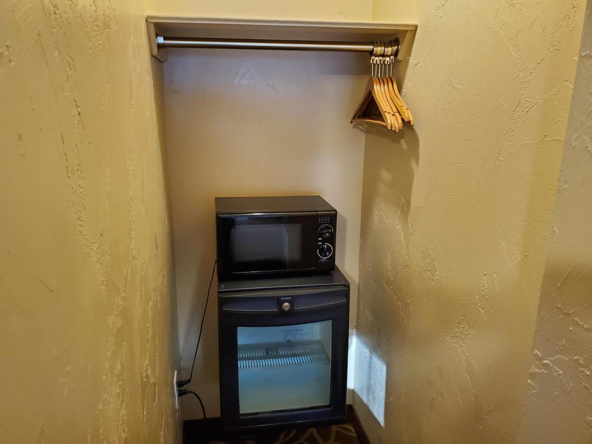 Jefferson Hills Motel photo 6