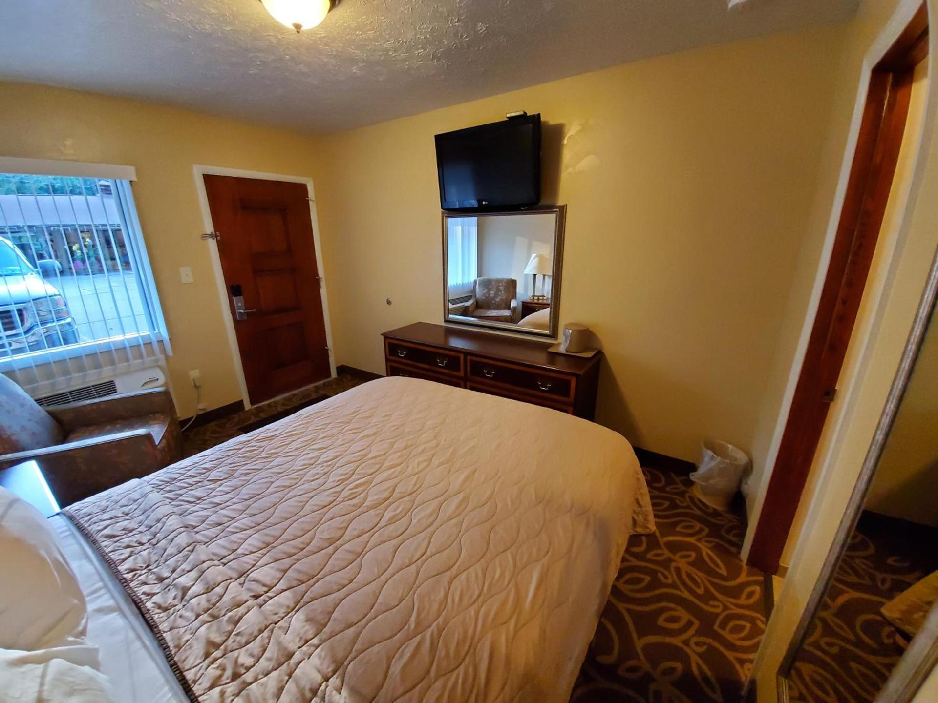 Jefferson Hills Motel photo 7