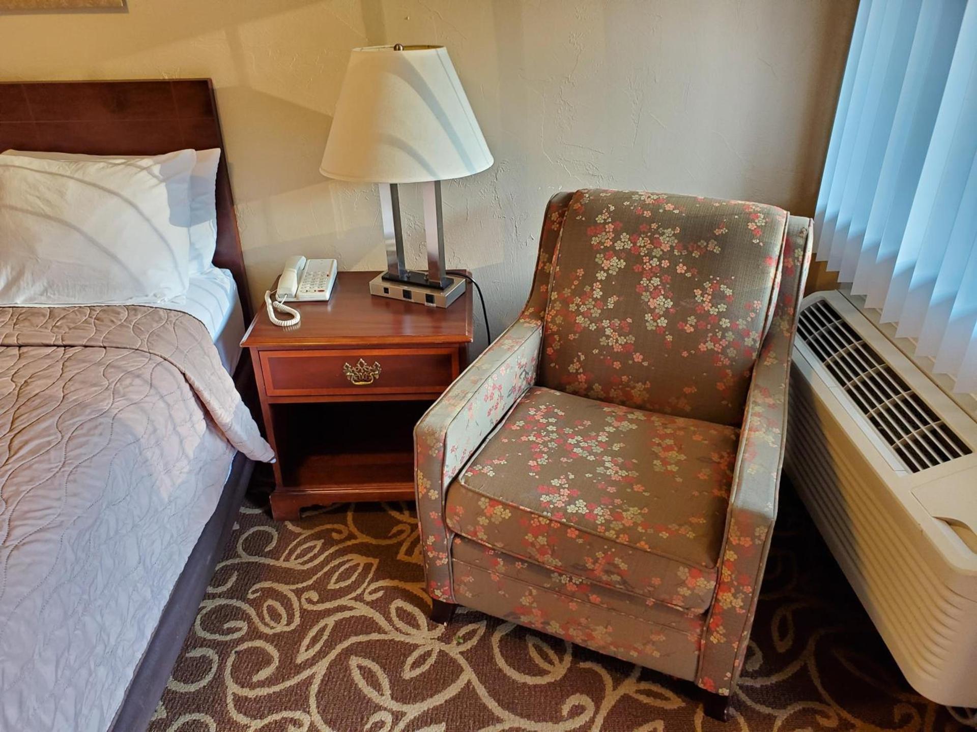 Jefferson Hills Motel photo 8