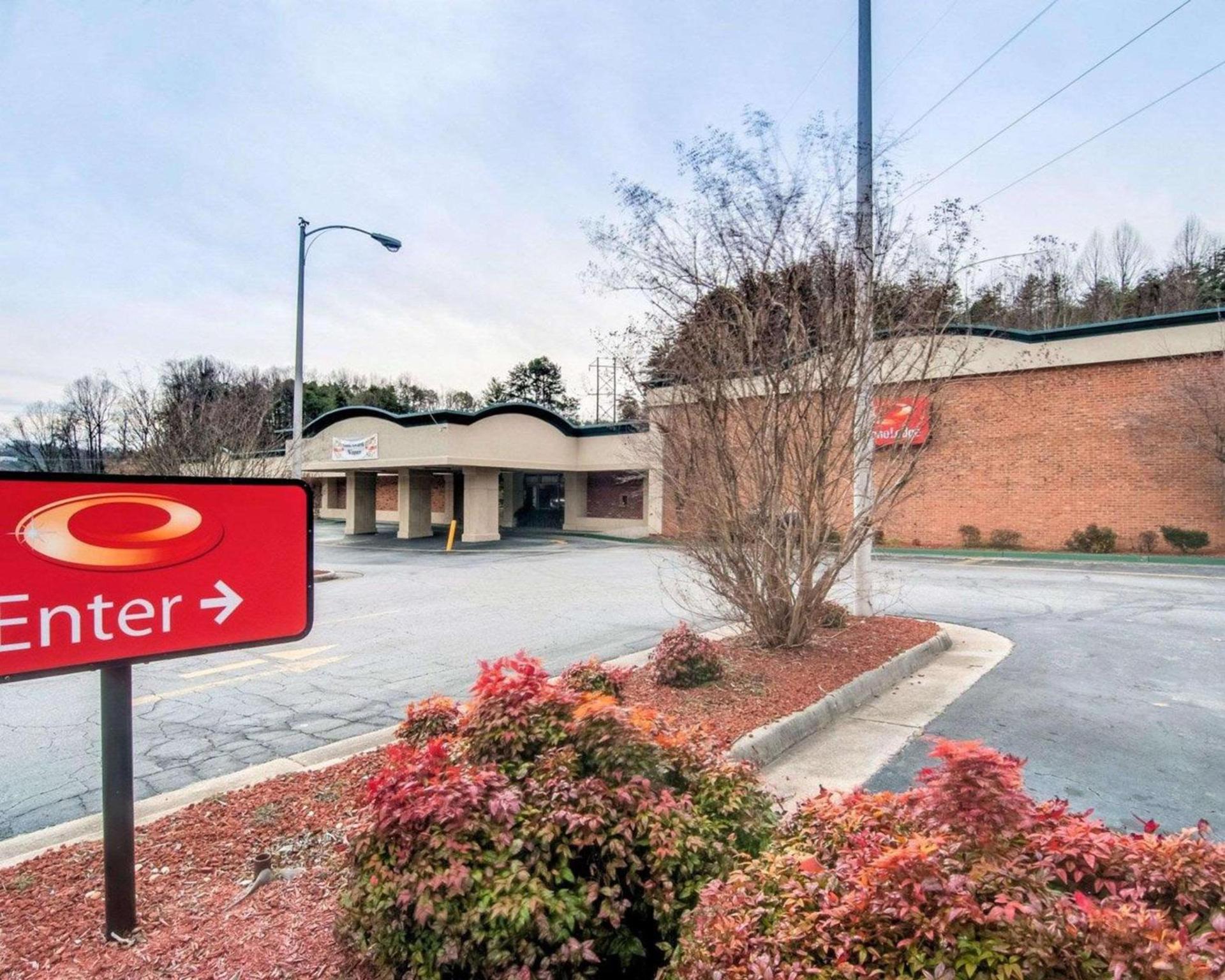 Econo Lodge Martinsville photo 3