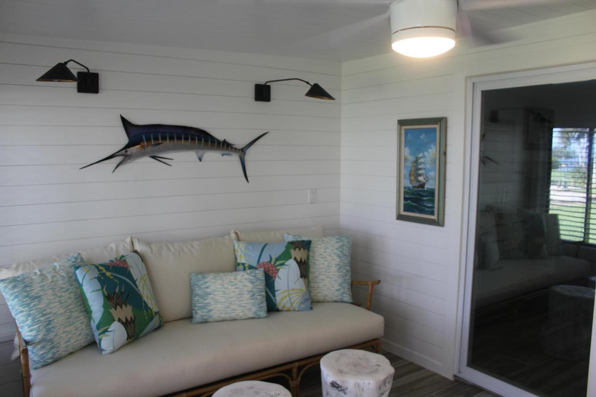 Island View Cottages Sebastian photo 94